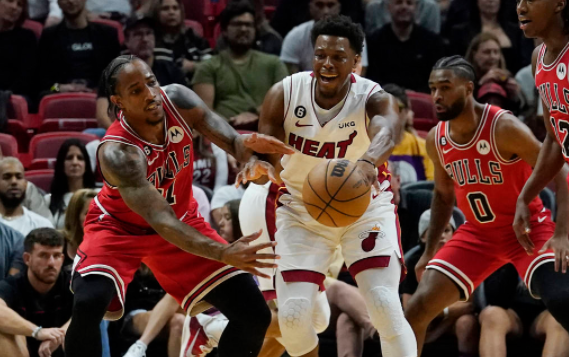 巴特勒24+8希罗23+5 德罗赞37分公牛首秀116-108胜热火 巴特勒24+8希罗23+5 德罗赞37分公牛首秀116-108胜热火