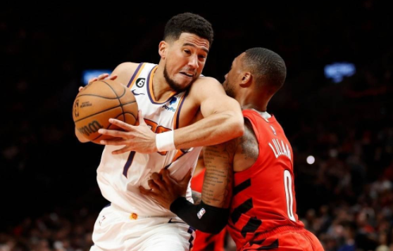 利拉德狂轰41分布克空砍33分 开拓者加时113-111险胜太阳 利拉德狂轰41分布克空砍33分 开拓者加时113-111险胜太阳