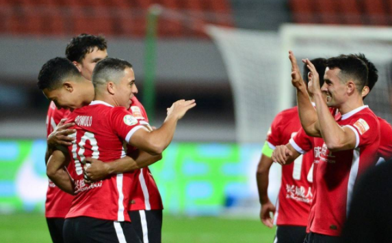 中超-罗慕洛戴帽 成都6-0河北创队史中超最大比分胜利 中超-罗慕洛戴帽 成都6-0河北创队史中超最大比分胜利