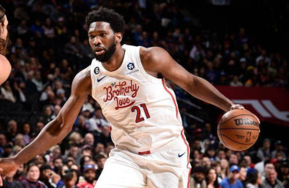 NBA-76人主场105-98险胜爵士 恩比德59+11+8+7创生涯新高 NBA-76人主场105-98险胜爵士 恩比德59+11+8+7创生涯新高