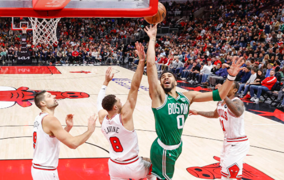 NBA-公牛121-107终结绿军9连胜 双探花空砍53分 德罗赞28+8+4 NBA-公牛121-107终结绿军9连胜 双探花空砍53分 德罗赞28+8+4