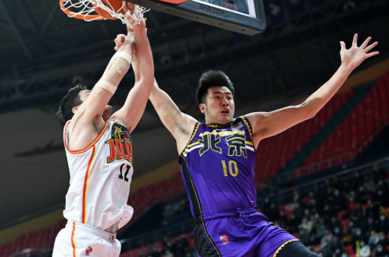 CBA-北控101-97终结青岛三连胜 邹雨宸22分10板高登29+9+14 CBA-北控101-97终结青岛三连胜 邹雨宸22分10板高登29+9+14