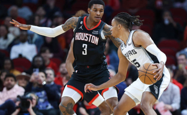 NBA-马刺七人得分上双124-105大胜火箭 瓦塞尔26+4+5申京22分 NBA-马刺七人得分上双124-105大胜火箭 瓦塞尔26+4+5申京22分