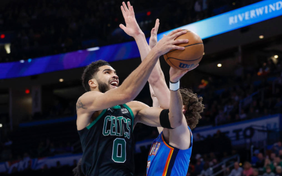 NBA-雷霆150-117暴虐绿军 塔图姆27分亚历山大缺阵 NBA-雷霆150-117暴虐绿军 塔图姆27分亚历山大缺阵