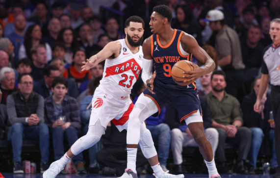 NBA-猛龙加时123-121胜尼克斯 范乔丹33+8兰德尔准三双 西亚卡姆20分 