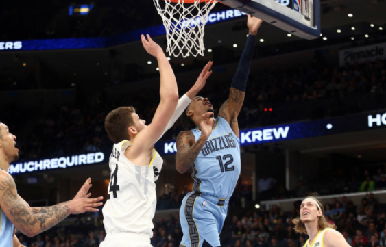 小杰克逊26+9 贝恩24+6 奥利尼克28+14+6 灰熊117-111击退爵士 小杰克逊26+9 贝恩24+6 奥利尼克28+14+6 灰熊117-111击退爵士