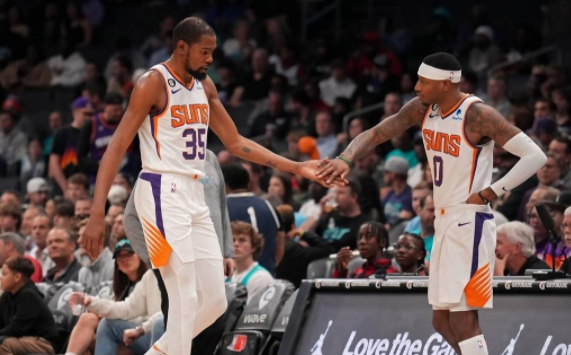 杜兰特首秀23+6 布克37+6+7 乌布雷26+9 太阳105-91轻取黄蜂 杜兰特首秀23+6 布克37+6+7 乌布雷26+9 太阳105-91轻取黄蜂