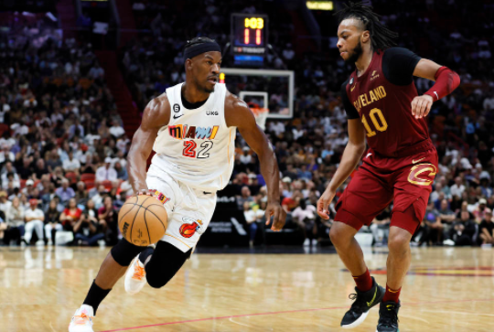 巴特勒28分加兰25+7 米切尔18分骑士104-100胜热火 巴特勒28分加兰25+7 米切尔18分骑士104-100胜热火