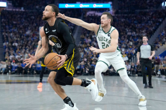 库里36分极限救主字母伤缺 汤神22分勇士加时125-116擒鹿终结3连败 库里36分极限救主字母伤缺 汤神22分勇士加时125-116擒鹿终结3连败