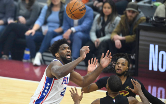 恩比德36+18 哈登28+12 勒韦尔24+6 76人118-109力克骑士迎6连胜 恩比德36+18 哈登28+12 勒韦尔24+6 76人118-109力克骑士迎6连胜