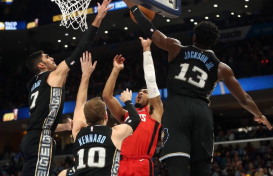 神准!肯纳德三分11中10创队史纪录 灰熊151-114狂胜火箭迎5连胜 神准!肯纳德三分11中10创队史纪录 灰熊151-114狂胜火箭迎5连胜