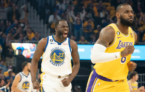 库里27+8 维金斯24+7+5 詹姆斯25+9 浓眉伤退 勇士121-106湖人 库里27+8 维金斯24+7+5 詹姆斯25+9 浓眉伤退 勇士121-106湖人