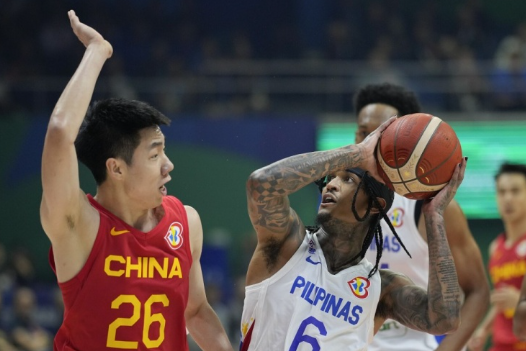 男篮世界杯-无缘巴黎奥运!周琦伤退 中国男篮75-96负菲律宾 男篮世界杯-无缘巴黎奥运!周琦伤退 中国男篮75-96负菲律宾