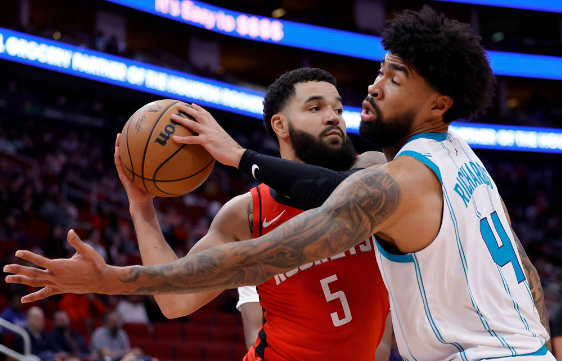 赛季首胜!范乔丹22+11三球19分 杰伦-格林23分火箭128-119力擒黄蜂 赛季首胜!范乔丹22+11三球19分 杰伦-格林23分火箭128-119力擒黄蜂