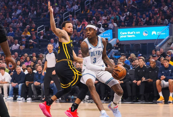 库里38+5 华子33+6+7 唐斯21+14 森林狼116-110力克勇士取6连胜 库里38+5 华子33+6+7 唐斯21+14 森林狼116-110力克勇士取6连胜