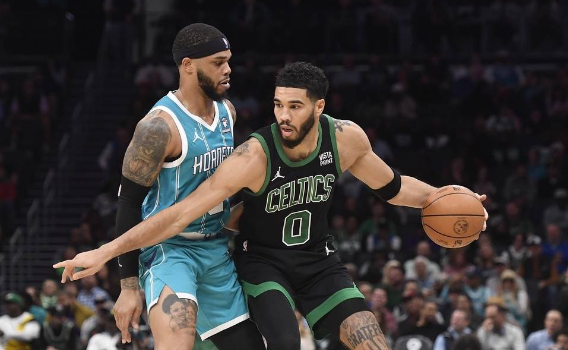 鲍尔36+9+8 小桥14+15+5 塔图姆45+13+6 黄蜂加时121-118逆转绿军 鲍尔36+9+8 小桥14+15+5 塔图姆45+13+6 黄蜂加时121-118逆转绿军