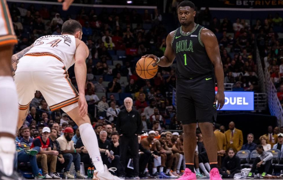 文班休战瓦蓝24+12 麦科勒姆19分鹈鹕121-106送马刺14连败 文班休战瓦蓝24+12 麦科勒姆19分鹈鹕121-106送马刺14连败