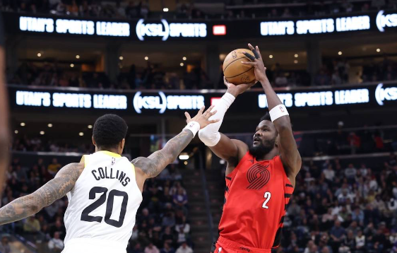 有惊无险!塞克斯顿25分艾顿两双 残阵爵士加时118-113胜开拓者 有惊无险!塞克斯顿25分艾顿两双 残阵爵士加时118-113胜开拓者