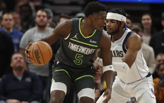 爱德华兹44分东欧缺阵 小哈达威32分独行侠110-118不敌森林狼 爱德华兹44分东欧缺阵 小哈达威32分独行侠110-118不敌森林狼