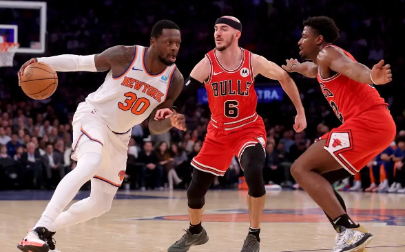 兰德尔35+6 布伦森31+13 德罗赞28分 尼克斯116-100轻取公牛 兰德尔35+6 布伦森31+13 德罗赞28分 尼克斯116-100轻取公牛