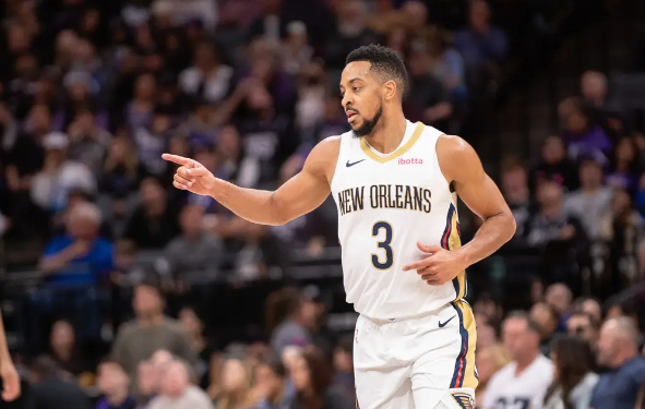 麦科勒姆30+7 锡安缺战 福克斯10中1 鹈鹕133-100大胜国王 麦科勒姆30+7 锡安缺战 福克斯10中1 鹈鹕133-100大胜国王