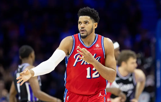 哈里斯狂轰37+7马克西21分 76人112-93大胜国王终结3连败 哈里斯狂轰37+7马克西21分 76人112-93大胜国王终结3连败