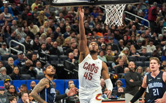 8连胜!米切尔25+13班切罗仅18分 骑士126-99狂胜魔术 8连胜!米切尔25+13班切罗仅18分 骑士126-99狂胜魔术