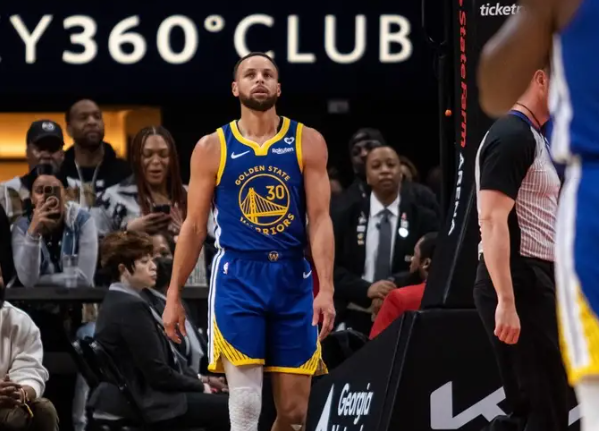 库里60分&末节22分 勇士134-141负老鹰 杨35分&穆雷绝平+统治加时 库里60分&末节22分 勇士134-141负老鹰 杨35分&穆雷绝平+统治加时