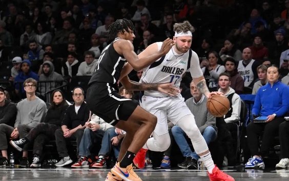 东契奇35+18+9大桥28分 欧文36分独行侠119-107胜篮网 东契奇35+18+9大桥28分 欧文36分独行侠119-107胜篮网