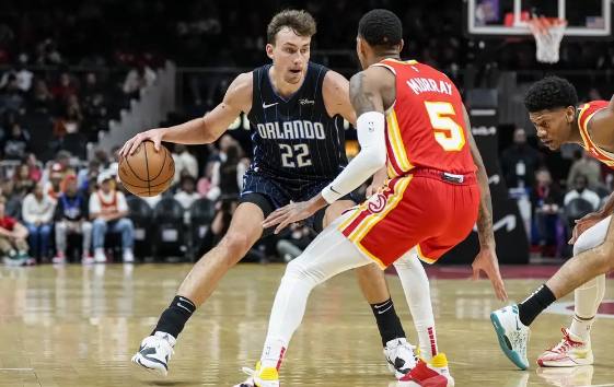 默里25+11+9小瓦格纳19分 吹杨缺阵老鹰109-92胜魔术 默里25+11+9小瓦格纳19分 吹杨缺阵老鹰109-92胜魔术