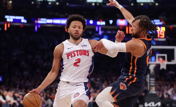 布伦森35+12 哈特关键2分+前场板 CC32+8 尼克斯113-111送活塞6连败 布伦森35+12 哈特关键2分+前场板 CC32+8 尼克斯113-111送活塞6连败