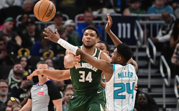 字母哥三节24+8 利拉德23+9+7 雄鹿123-82血洗黄蜂取3连胜 字母哥三节24+8 利拉德23+9+7 雄鹿123-82血洗黄蜂取3连胜