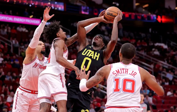 格林41分范弗利特34+7 科林斯25分爵士119-147不敌火箭 格林41分范弗利特34+7 科林斯25分爵士119-147不敌火箭