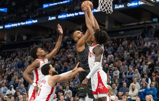 杰伦-格林26分戈贝尔两双 爱德华兹21分森林狼113-106力克火箭 杰伦-格林26分戈贝尔两双 爱德华兹21分森林狼113-106力克火箭