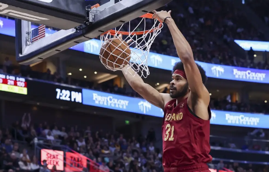 阿伦砍21+12勒韦尔26+7+5 骑士客场129-113送爵士10连败 阿伦砍21+12勒韦尔26+7+5 骑士客场129-113送爵士10连败