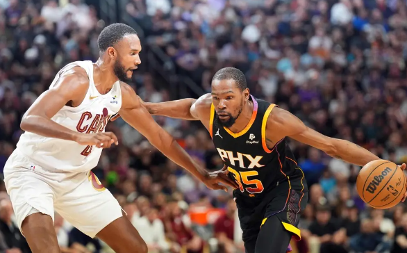 布克40+8 杜兰特32+6+7 太阳122-101轻取骑士回西部第六 布克40+8 杜兰特32+6+7 太阳122-101轻取骑士回西部第六