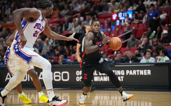 恩比德29分马克西37+11 巴特勒20分热火105-109不敌76人 恩比德29分马克西37+11 巴特勒20分热火105-109不敌76人