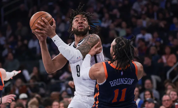 布伦森30+11 托马斯41+6 尼克斯111-107逆转篮网取4连胜 布伦森30+11 托马斯41+6 尼克斯111-107逆转篮网取4连胜