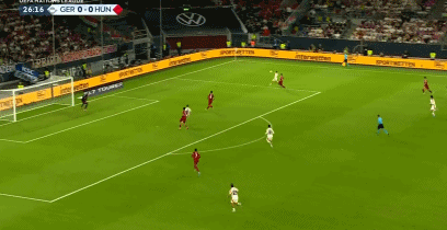 1725755873254464.gif 2.gif