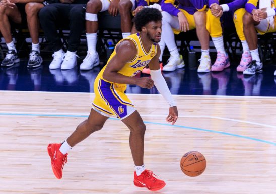 季前赛-布朗尼生涯首秀2分老詹缺席 湖人107-124惨败森林狼 季前赛-布朗尼生涯首秀2分老詹缺席 湖人107-124惨败森林狼