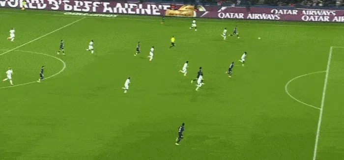 1729386721583619.gif 3.gif