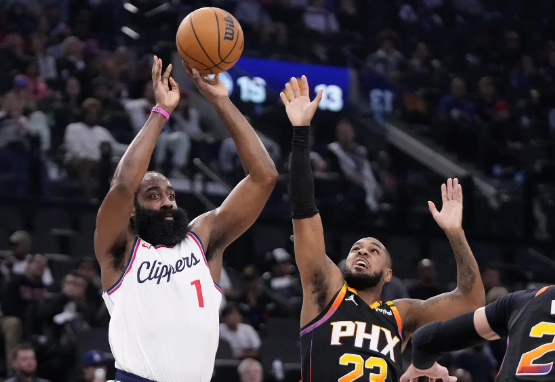 21分大逆转！布克40+5+8 哈登25+10+13&6失误 太阳再胜快船