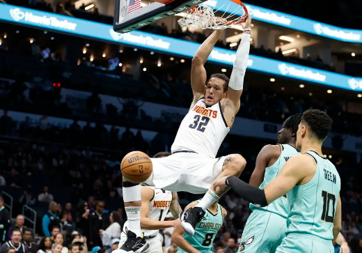 约基奇28+13+17 布劳恩24+11 小桥24+12 掘金拒绝黄蜂逆转 约基奇28+13+17 布劳恩24+11 小桥24+12 掘金拒绝黄蜂逆转