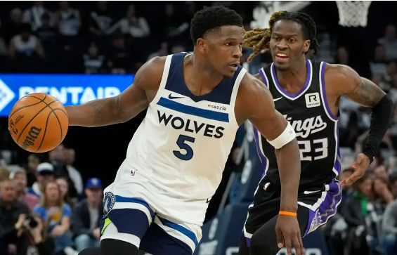 德罗赞33+5+7 蒙克26+8+5 爱德华兹21中7 国王力克森林狼 德罗赞33+5+7 蒙克26+8+5 爱德华兹21中7 国王力克森林狼