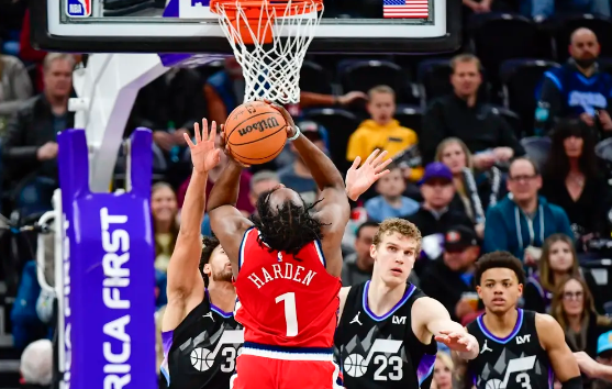 哈登32+10+7鲍威尔41 快船加时120-116击败爵士取3连胜 哈登32+10+7鲍威尔41 快船加时120-116击败爵士取3连胜