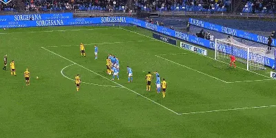 1740856836164240.gif 2.gif