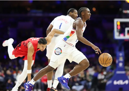 A-西蒙斯34分 马克西伤退 庄神25+18 开拓者力克76人 A-西蒙斯34分 马克西伤退 庄神25+18 开拓者力克76人