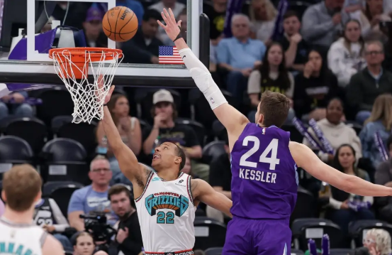 贝恩21+6 小皮蓬16+10 小杰克逊19分 灰熊横扫爵士结束3连败 贝恩21+6 小皮蓬16+10 小杰克逊19分 灰熊横扫爵士结束3连败