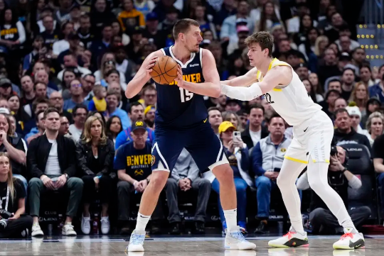 约基奇三节27+14+6 威少17+7+双里程碑 掘金36分大胜四杀爵士 约基奇三节27+14+6 威少17+7+双里程碑 掘金36分大胜四杀爵士