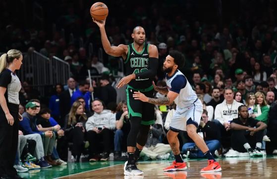 怀特19分 科内特9前场板 绿军7人上双&24记三分大胜奇才 怀特19分 科内特9前场板 绿军7人上双&24记三分大胜奇才